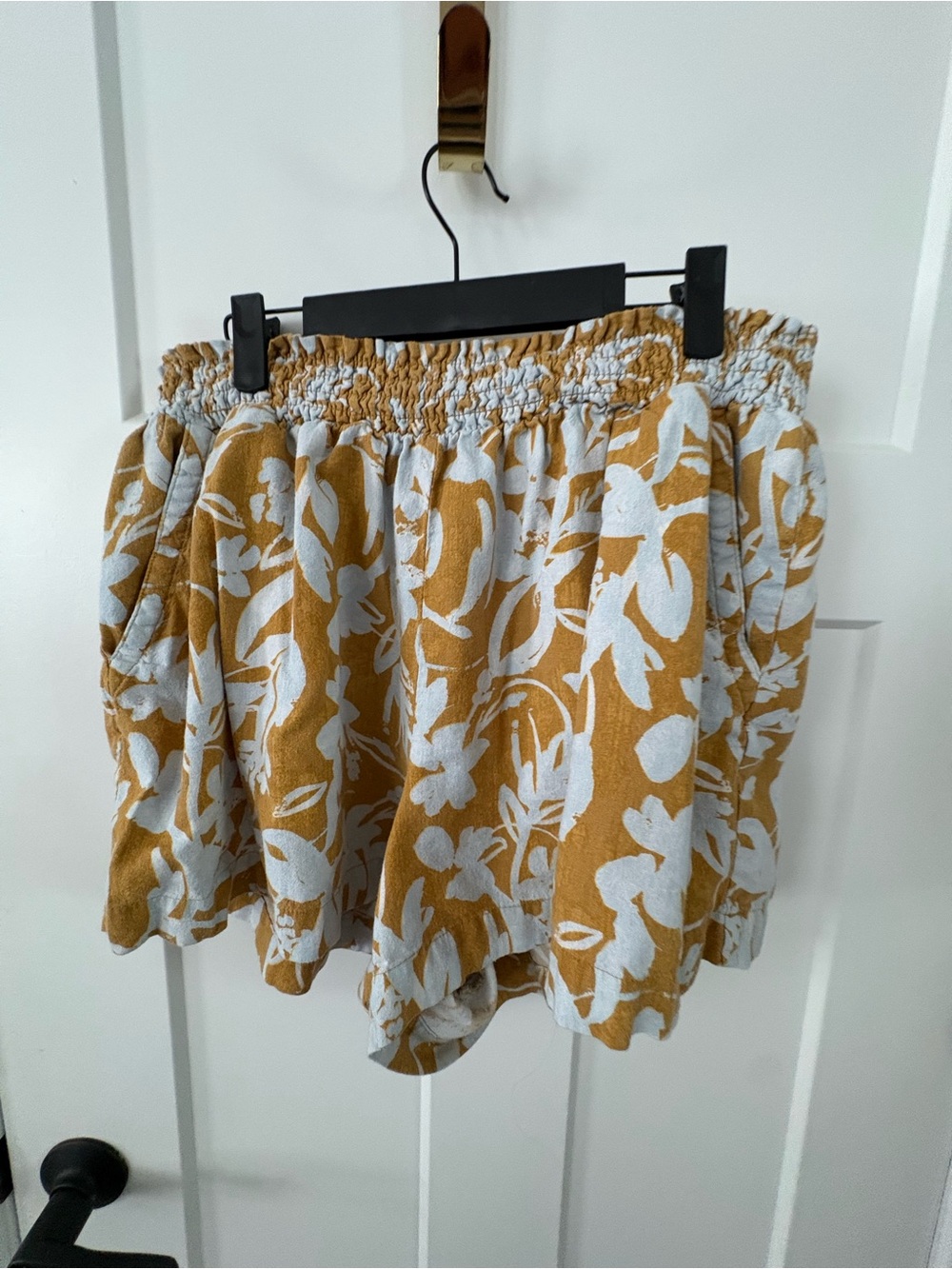 Ava & Viv Women's Plus Size Linen Blend Floral Pull-On Shorts -  plus, 1x, 14/16